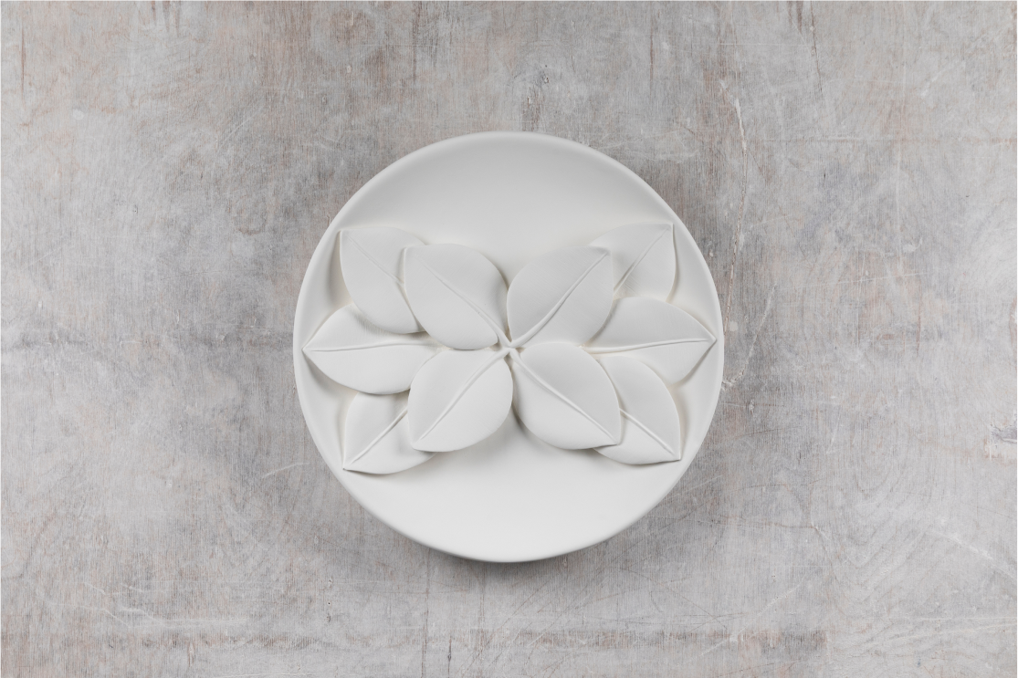 Horizontal Leaf Plate II